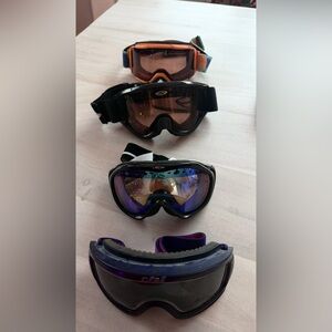 Bundle of 4 Kids Ski Goggles (can separate)